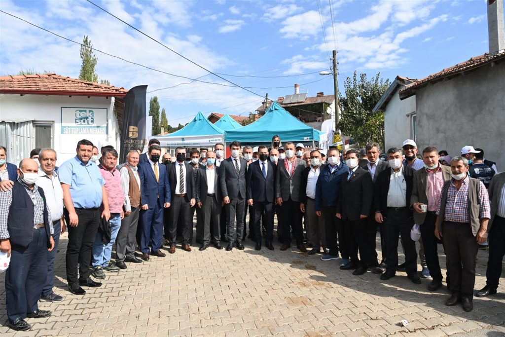 BBB’den 4 ilçeye 8 süt tankı