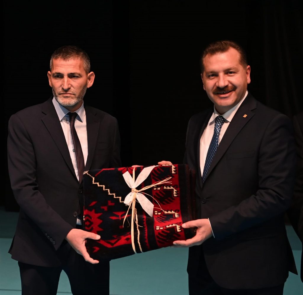 Balıkesir’de Roman Zirvesi