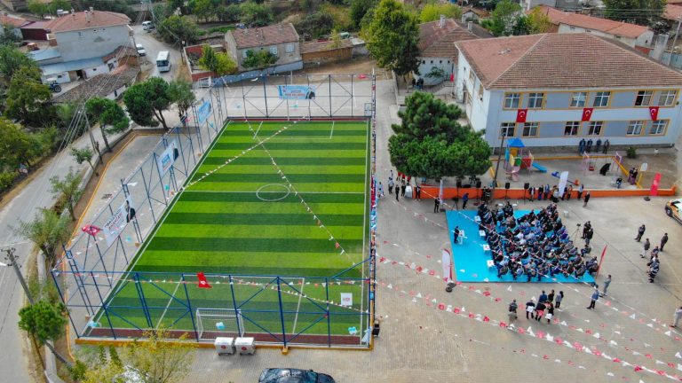 KARESİ’DE AÇILIŞ BAHARI