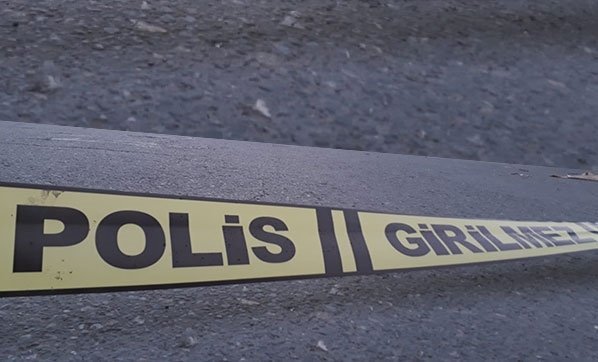 Atatürk Caddesinde kalp krizi geçiren şahıs yaşamını yitirdi