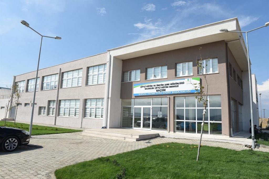 Belediye-Üniversite iş birliğiyle bitkisel ürünler tanıtılacak