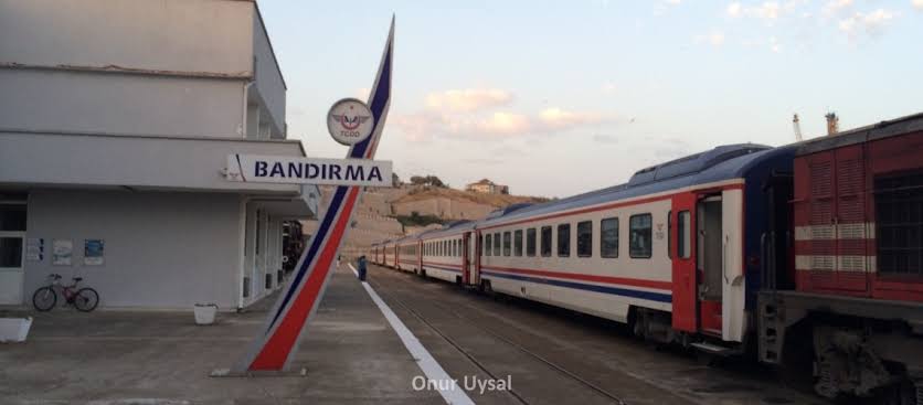 Bandırma – İzmir Tren Seferleri Saatleri 2022