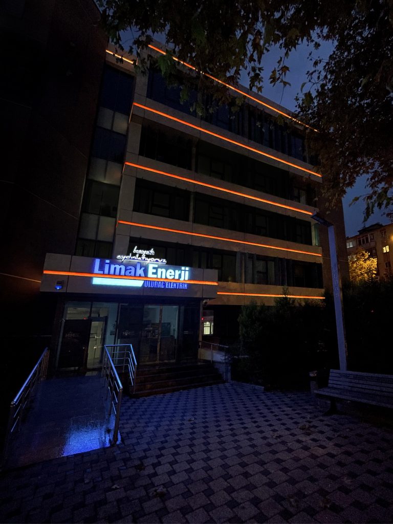 LİMAK ENERJİ ULUDAĞ ELEKTRİK KADINA KARŞI ŞİDDETE DUR DİYOR!