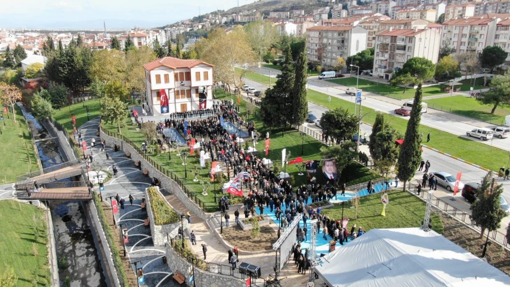 KARESİ ATATÜRK EVİ’NE ZİYARETÇİ AKINI