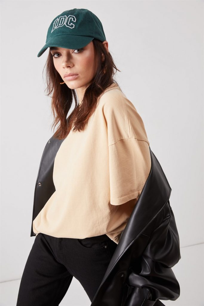 Oversize Tişört Modelleri