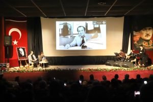 UĞUR MUMCU ETKİNLİKLE ANILDI