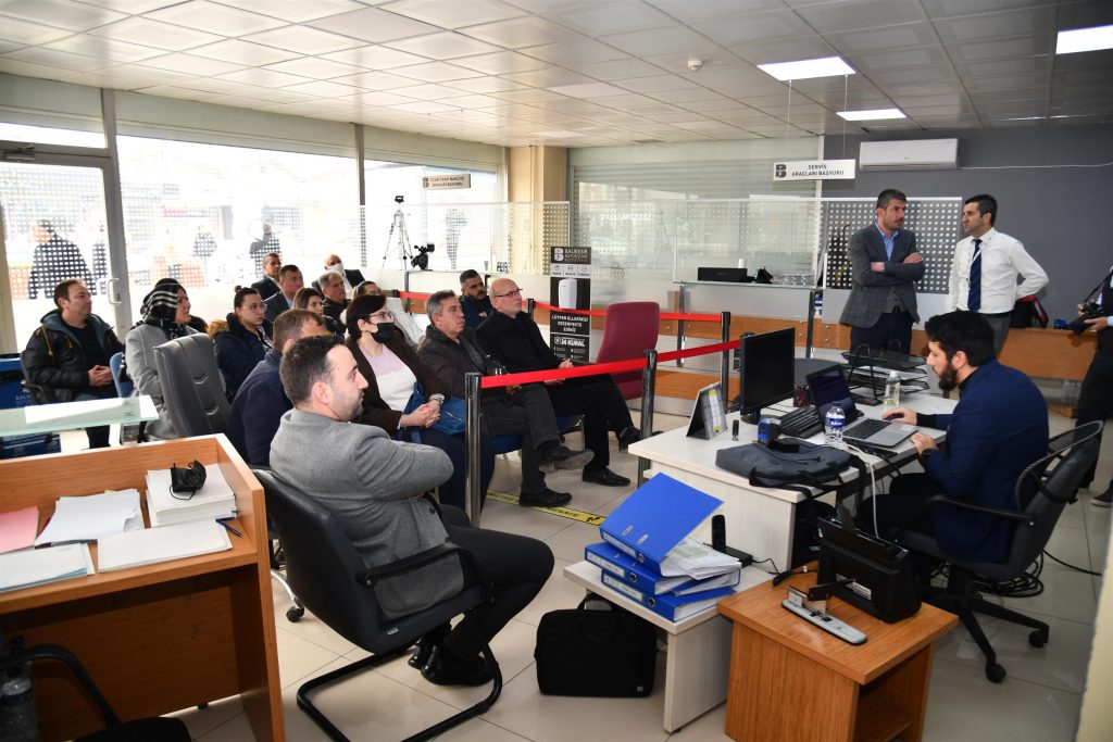 Büyükşehir, şoförlerin işlemlerini kolaylaştırıyor