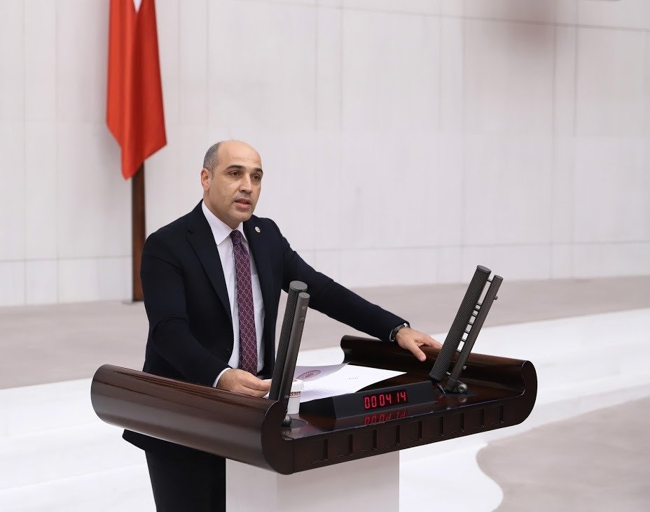 “Sağlıkta Dönüşüm, Sağlıkta Dövüşüm Halini Aldı !”