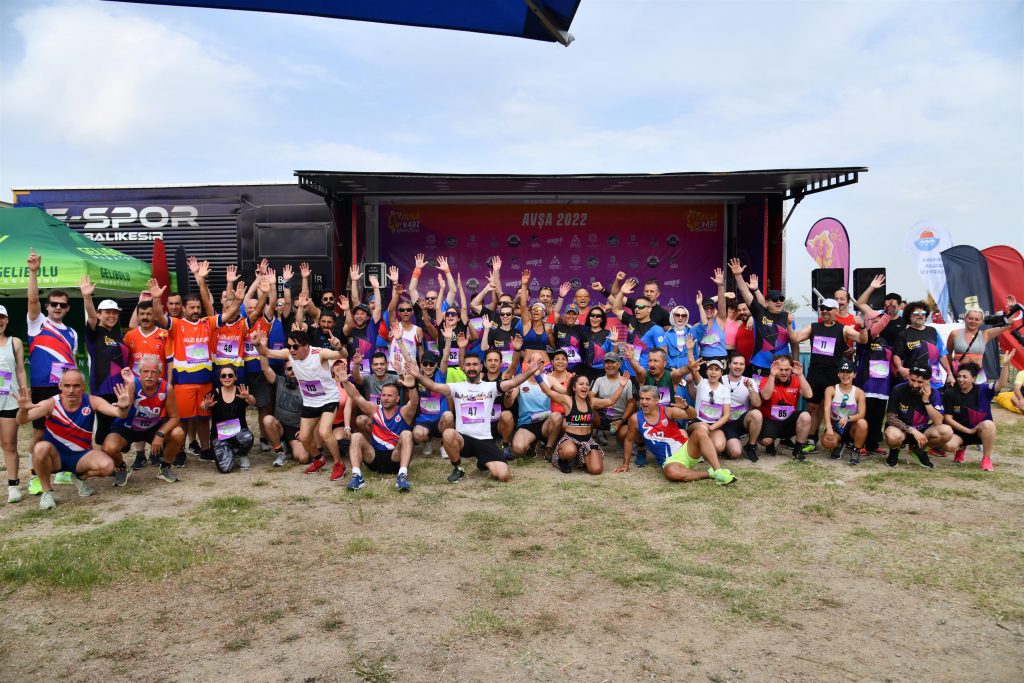 Avşa’da temiz bir  Marmara için koştular