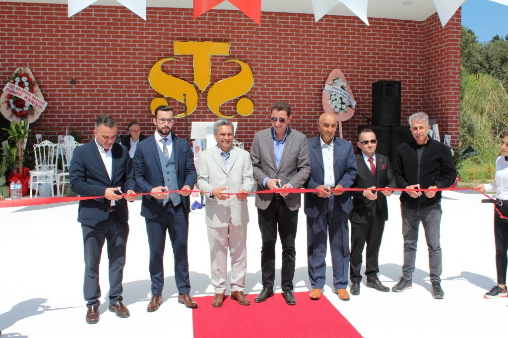 STS BAHÇE’DEN GÖRKEMLİ AÇILIŞ