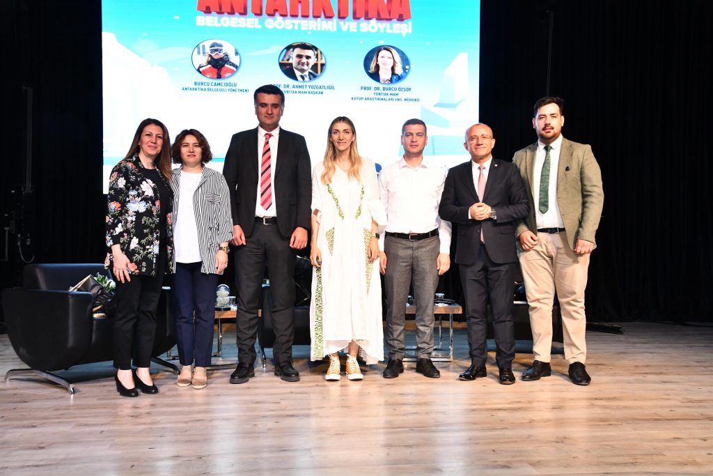 “Kutupta varız 2023’te uzayda olacağız”