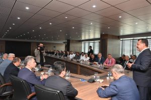 Şehre hizmet esnafı anlamakla başlar