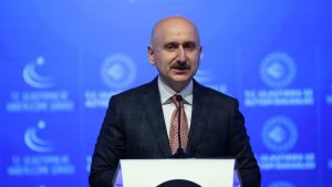 ULAŞTIRMA BAKANI ADİL KARAİSMAİLOĞLU BANDIRMA’YA GELİYOR