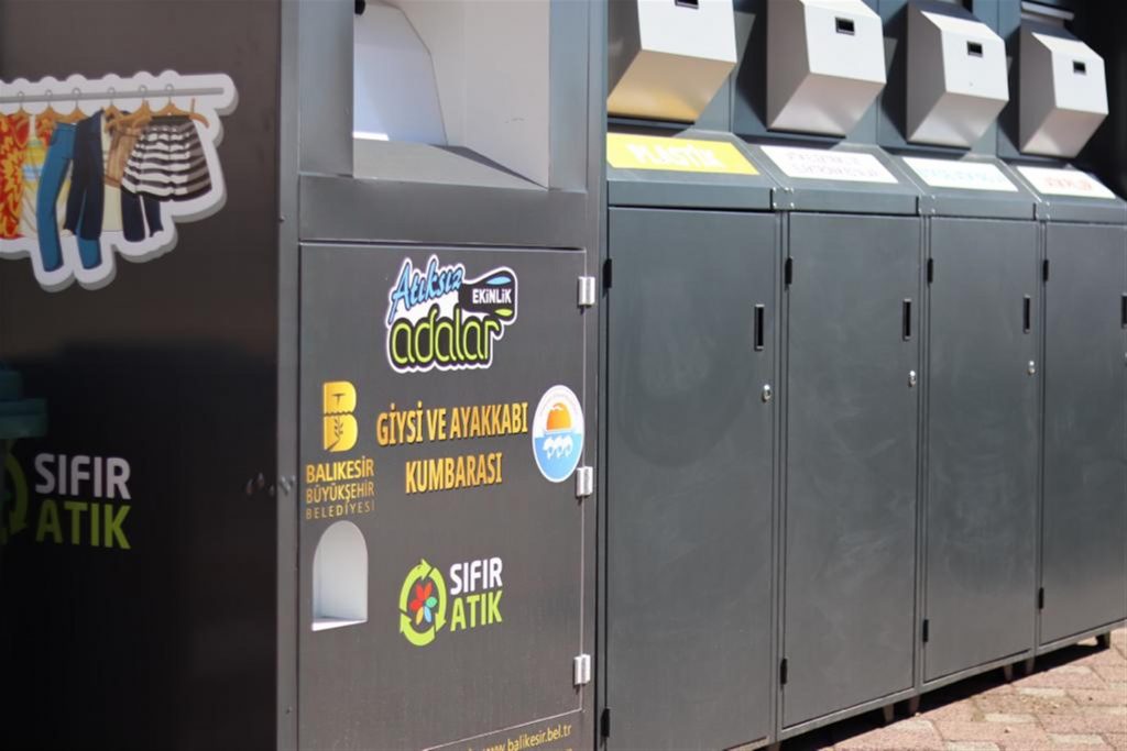 BU ADADAN ARTIK HİÇ ATIK ÇIKMIYOR