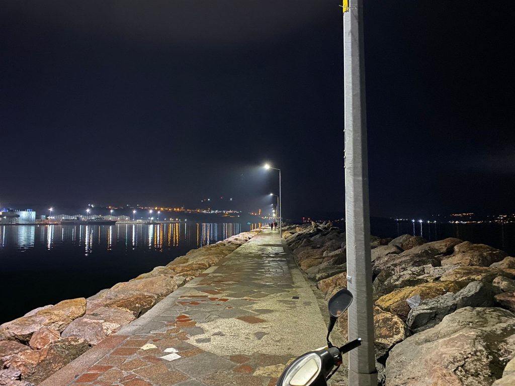 Bandırma Fener Yolu Yeniden Aydınlandı