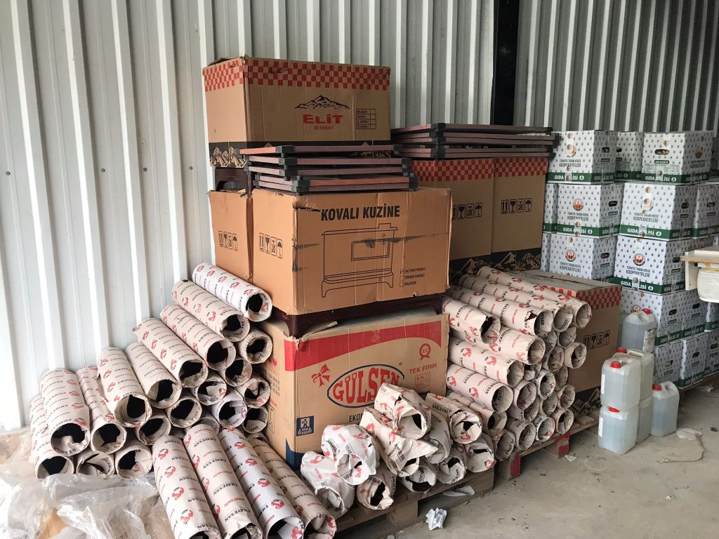 KARESİ BELEDİYESİ VATANDAŞIN YANINDA