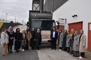 AK PARTİ BALIKESİR KADIN KOLLARINDAN SICAK SOFRALAR KURULMASI İÇİN İLK SEVKİYAT YAPILDI