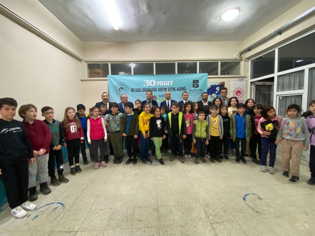 Uluslararası Sıfır Atık Günü miniklerle birlikte kutlandı