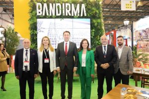 EMITT’TE “EN ETKİN TANITIM ÖDÜLÜ” BANDIRMA BELEDİYESİ’NİN OLDU