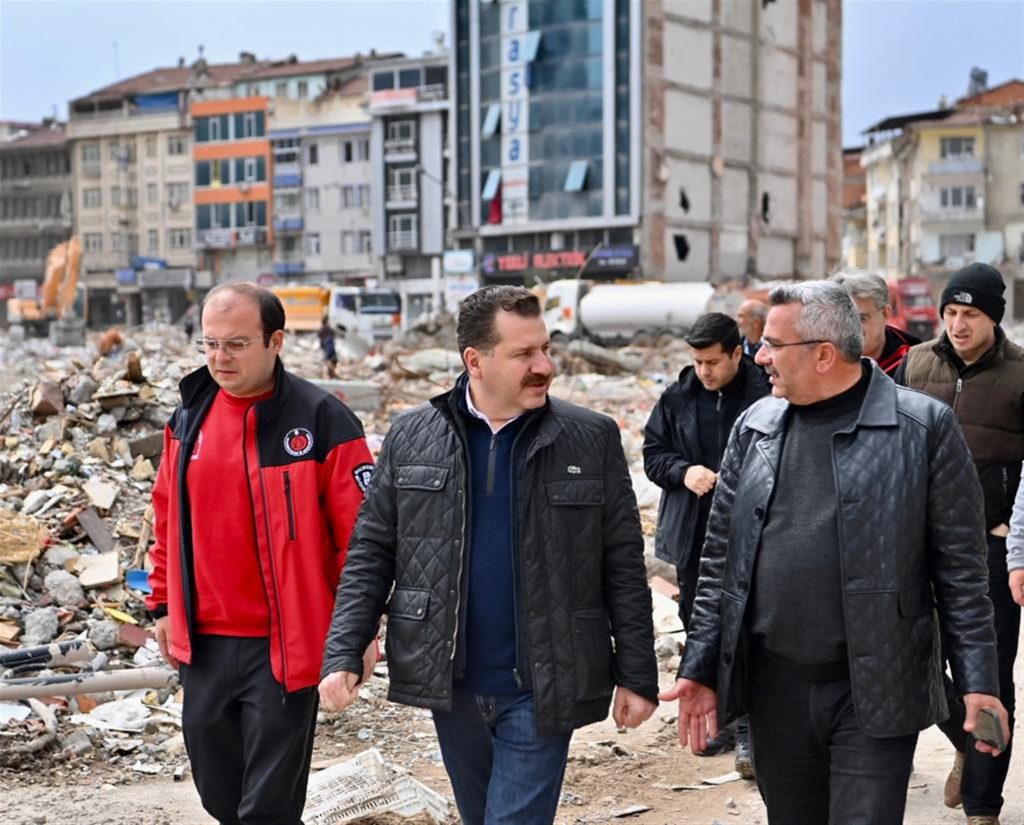 7/24 hem Balıkesir’de hem de deprem bölgesinde