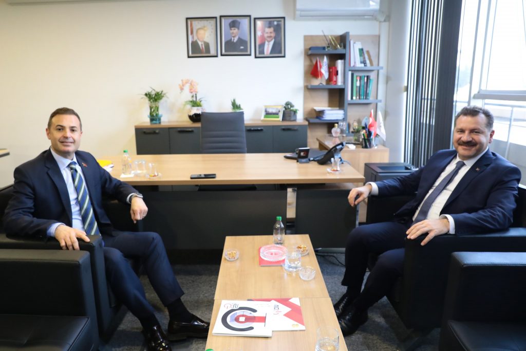 AHMET AKIN’DAN, YÜCEL YILMAZ’A ZİYARET SONRASI AÇIKLAMA