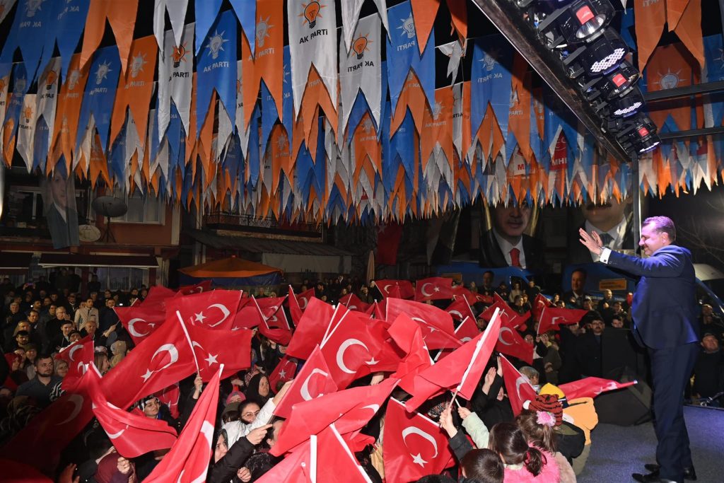 Yücel Yılmaz: Yaptıklarımız, yapacaklarımızın teminatı