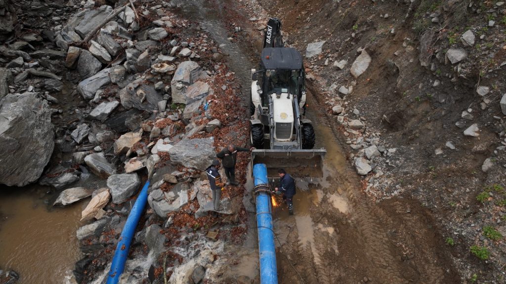 Edremit in 20 yıllık su sorunu çözüldü