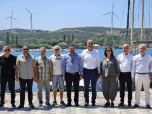 BALIKESİR’İN AK BAŞKANLARINDAN MARMARA ADASINA ÇIKARMA