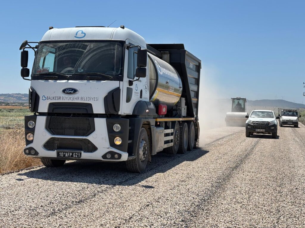 Başkan Akın, yıllardır yapılamayanı yaptı: Gölyaka köyü yolu tamamlandı