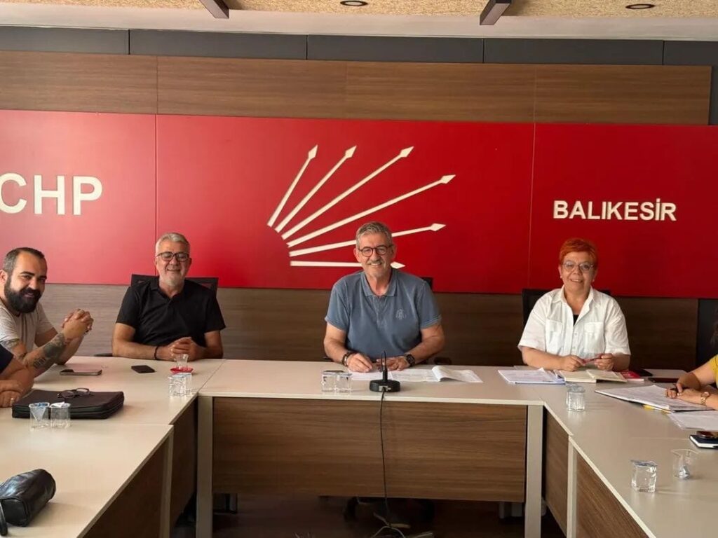 ERDEN KÖYBAŞI: “HALKLA BÜTÜNLEŞEN, KARARLI BİR ÖRGÜTLENMEYLE YOLUMUZA DEVAM EDİYORUZ”