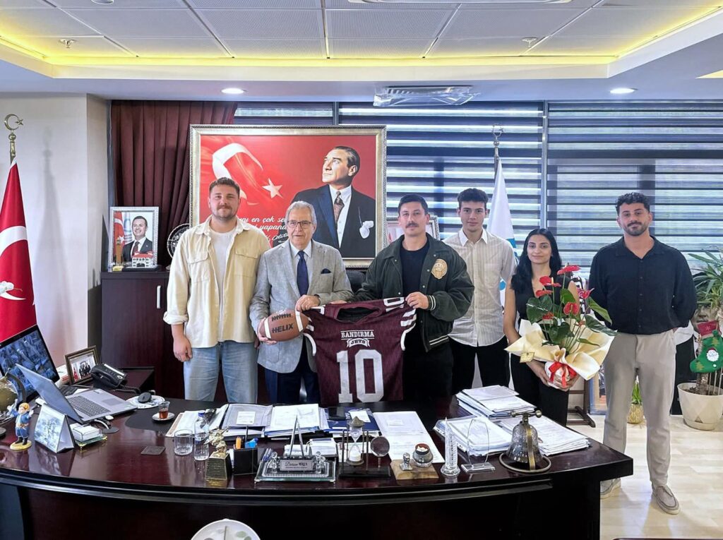 BAŞKAN MİRZA: “BANDIRMA’NIN GENÇ ŞAMPİYONLARIYLA GURUR DUYUYORUZ!”