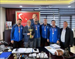 BANDIRMA BELEDİYESİ BASKETBOL TAKIMI BALIKESİR ŞAMPİYONU OLDU