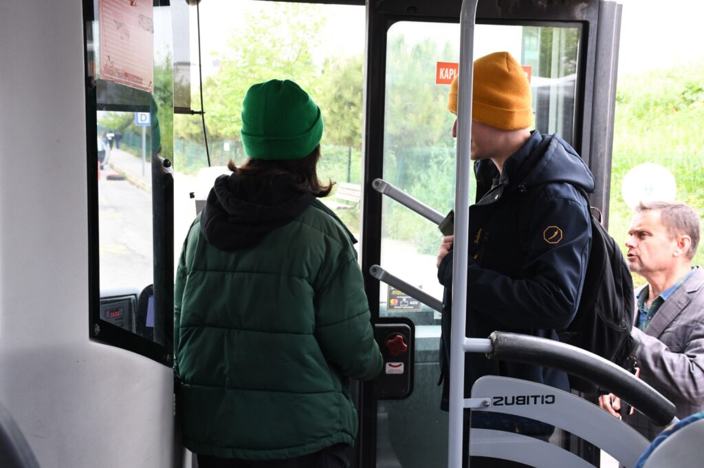 Büyükşehirden öğrencileri sevindiren ulaşım hizmeti