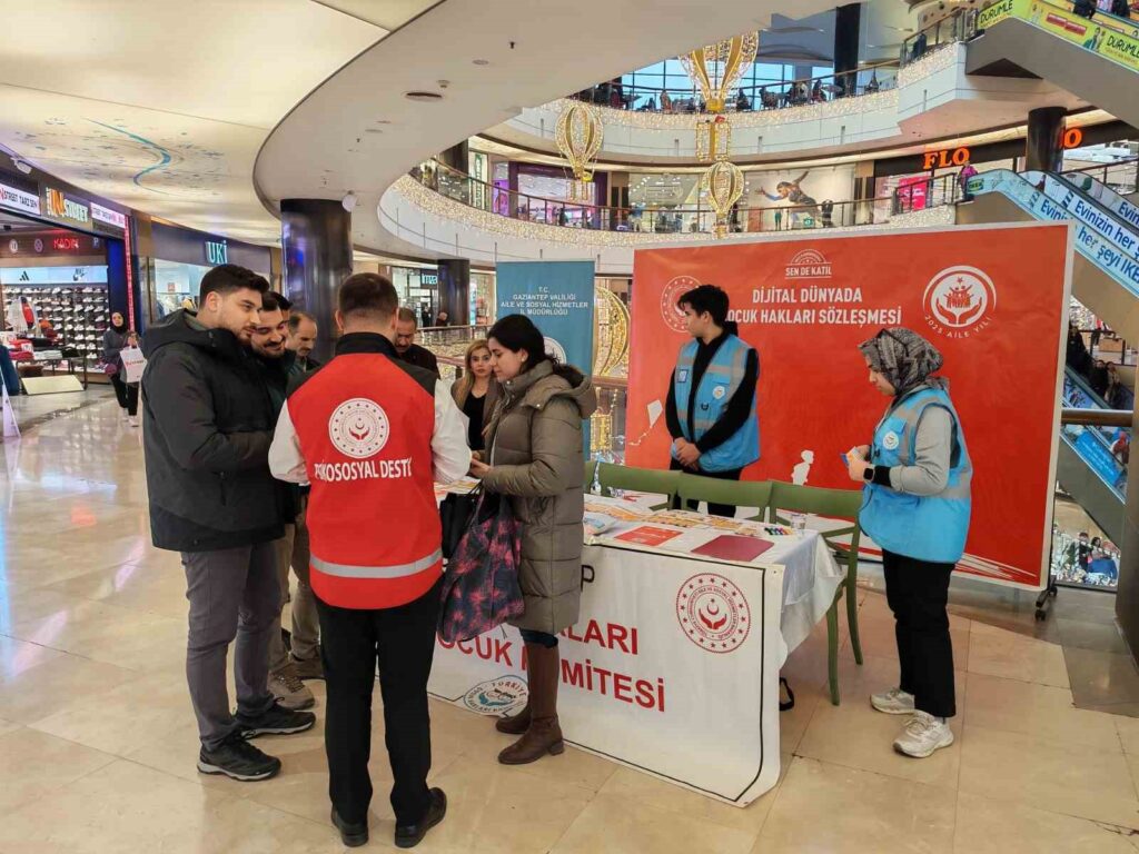 “Dijital Dünyada Çocuk Hakları Sözleşmesi”ne Yönelik 81 İlde Farkındalık Çalışmaları Yürütülüyor
