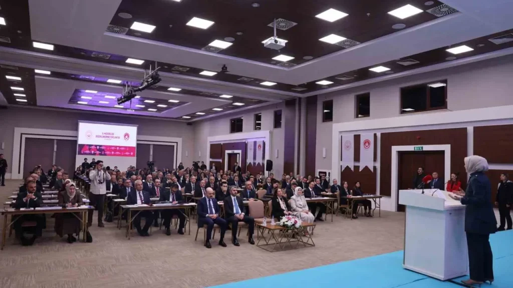 Bakan Göktaş’tan İl Müdürlerine “saha odaklı yönetim” uyarısı