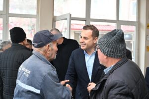 Akın’dan Savaştepe’ye çıkarma