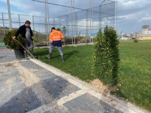 BANDIRMA BELEDİYESİ’NDEN KENT GENELİNDE YOĞUN MESAİ