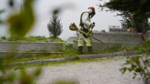 Büyükşehir cami ve mezarlıkları bayram ziyaretine hazırlıyor