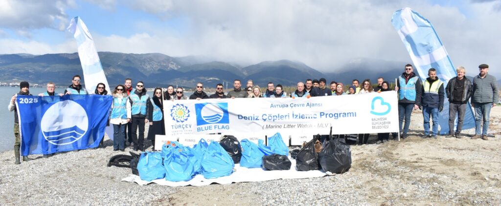 Deniz Çöpleri İzleme Programı (MLW) kapsamında Altınkum’da anlamlı temizlik