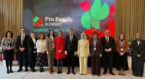 Bakan Göktaş, Macaristan’da düzenlenen “Aile Odaklı Zirve”de konuştu: