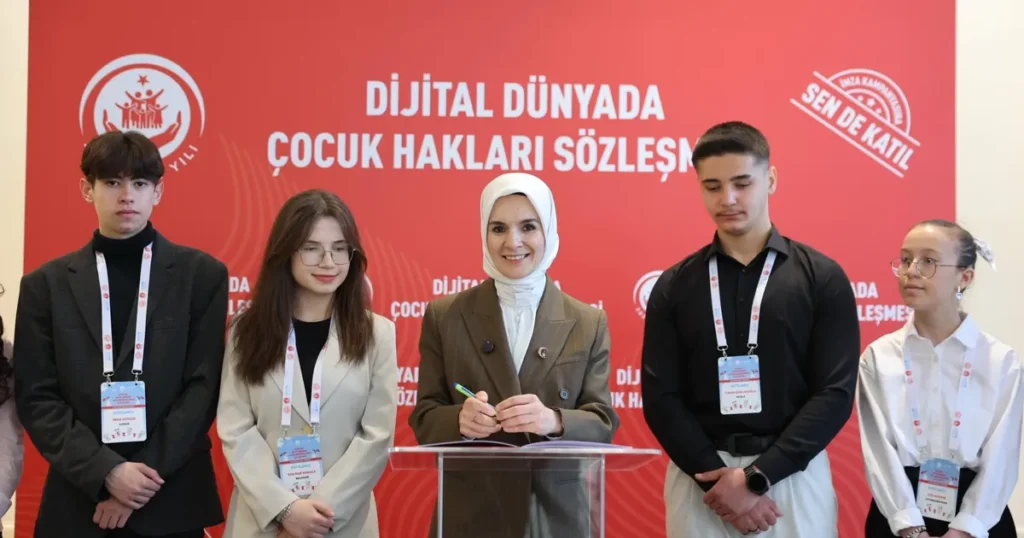 Aile ve Sosyal Hizmetler Bakanlığından, dijital dünyada çocukların korunması için uluslararası zirve