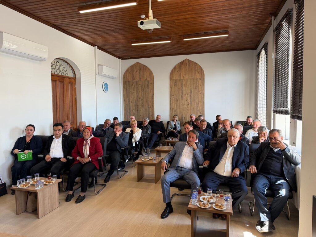 Başkan Ahmet Akın’ın yönetim anlayışı muhtarlarla güçlü bir bağ kuruyor