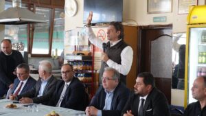 Levent Gürbüz: Biga’da Üreticilerimizin Sorunlarını Yerinde Dinledik Çözüm İçin Ortak Akılla Hareket Edeceğiz