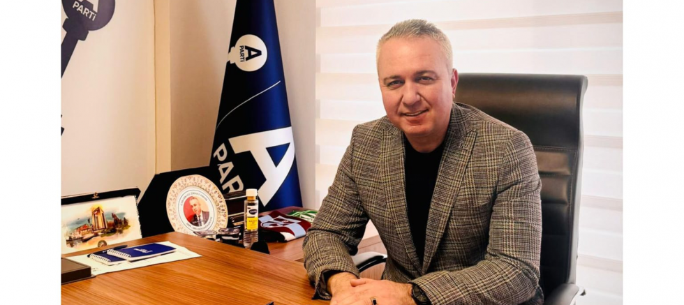 İsmail Kaya: Türk Bayrağına Yönelen Tahammülsüzlük Kabul Edilemez