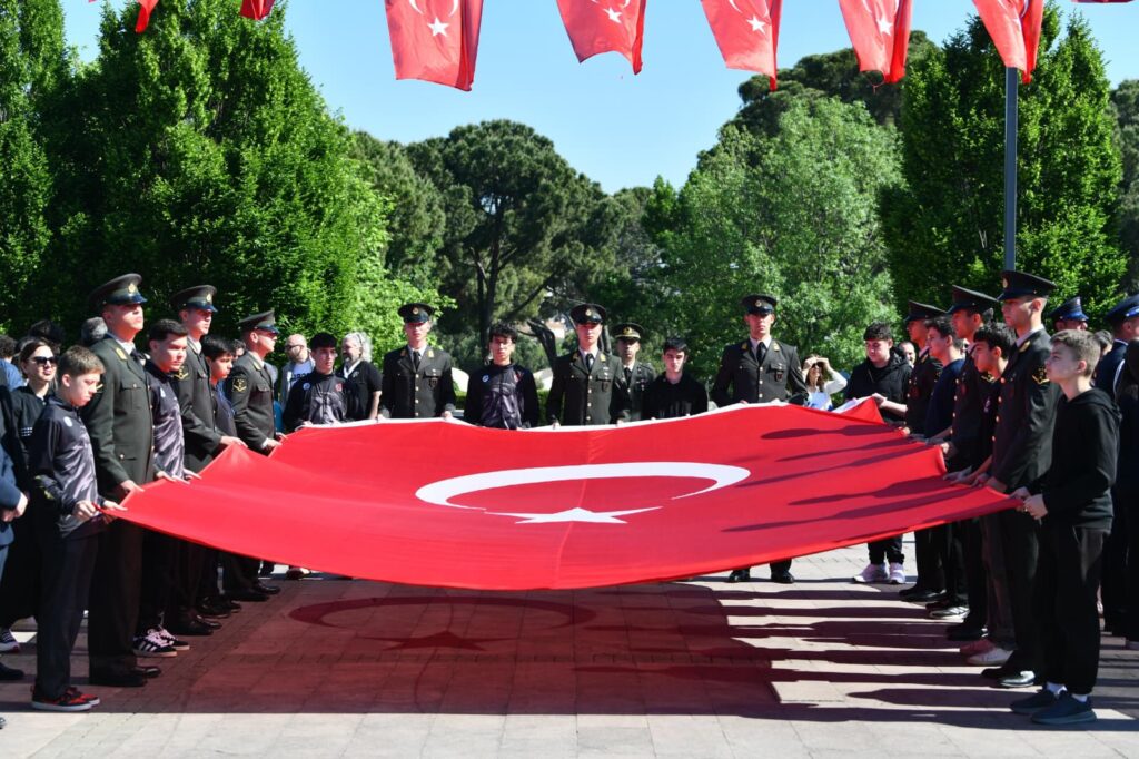 Akın: “19 Mayıs; umudun, cesaretin ve millet iradesinin adıdır”