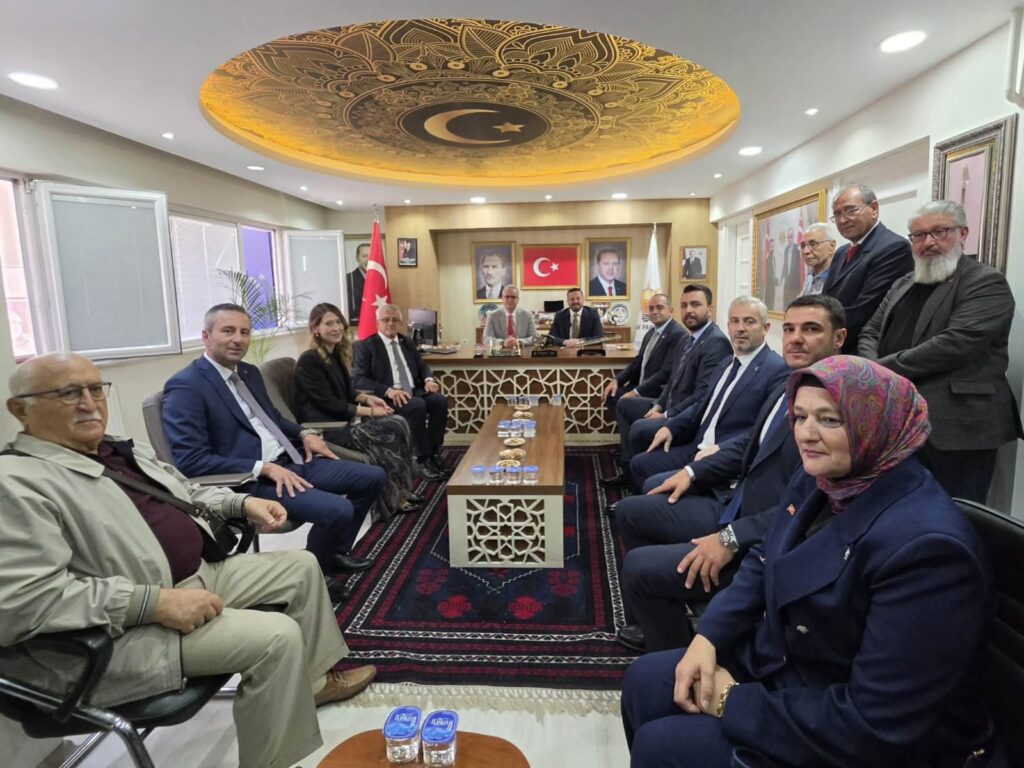 AK Parti’denBalıkesir’de Dev Saha Çıkarması: “Türkiye Yüzyılı Buluşmaları” 20İlçede Tamamlandı